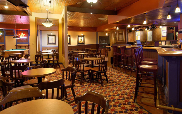 Roosevelt Grand Dakota, SureStay Collection by Best Western