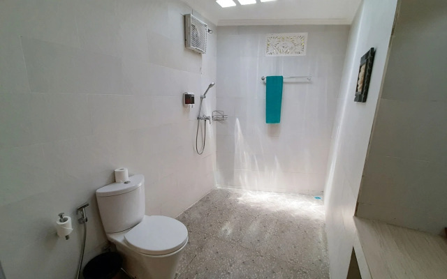 Sea Breeze Candidasa