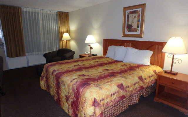 Knights Inn & Conference Center Emporia, KS