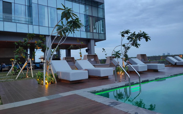 Ra Suites Simatupang