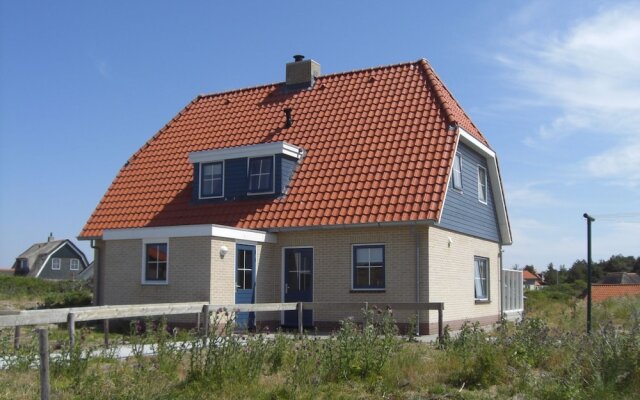 Luxurious Holiday Home in the Dunes, at Just 100 Metres From the Beach of Vlieland