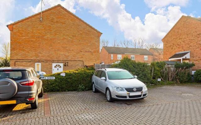 Milton Keynes Oldbrook Dexter-2BR by Homely Spaces