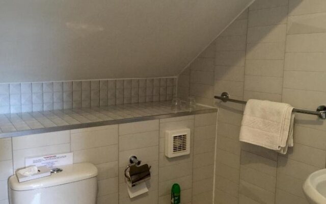 Meadowcroft Guest House