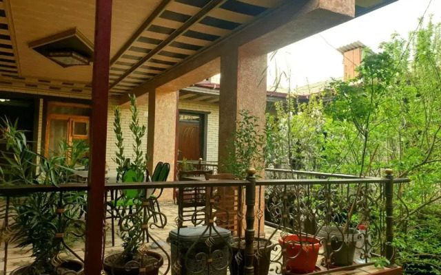Hotel 129
