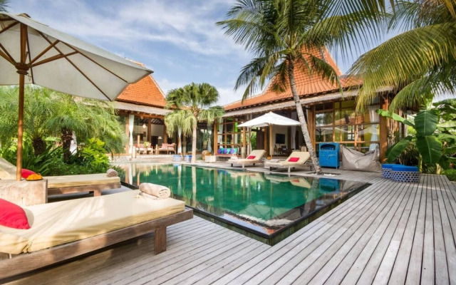 Traditionally Furnished Villa In Bali