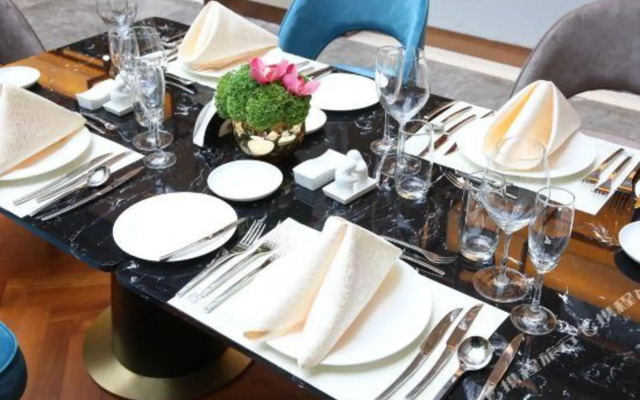 Chengxiang Dongguan Hotel(成都呈祥东馆酒店)