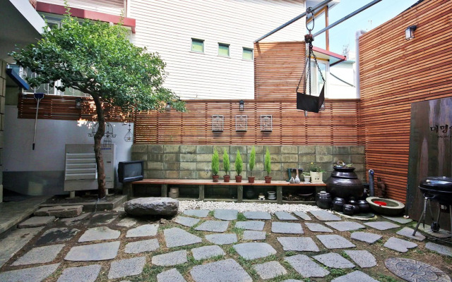 Daemyung Guesthouse