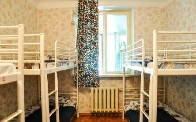 Retro Moldova Hostel