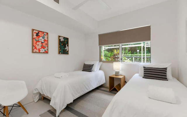 2 Nereus Easy Living in Great Location