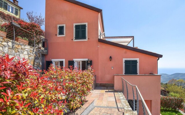 Nice Home in Magliolo With Wifi and 1 Bedrooms