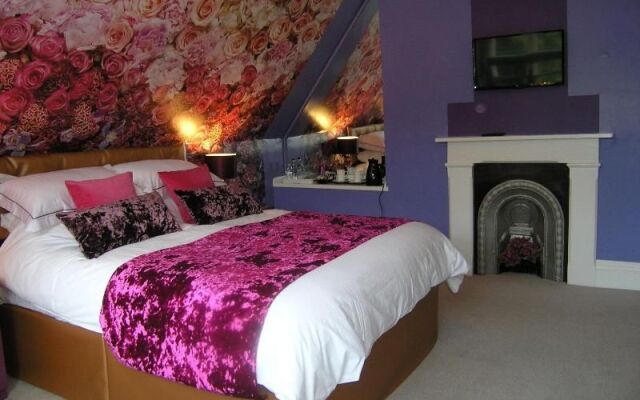 Westwell Hall