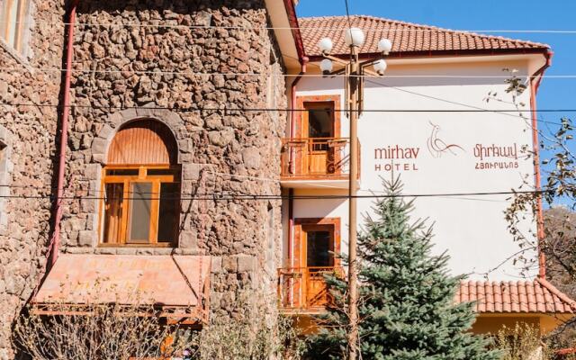 Hotel Mirhav