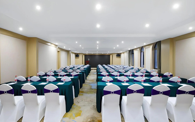 Vienna International Hotel