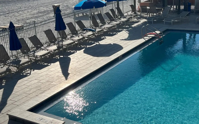 The Old Man the Sea-seaview 101