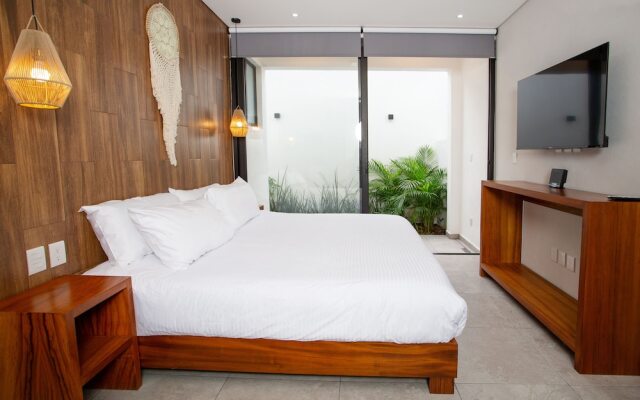 XKAA Ocean View Condos By Smart Rentals