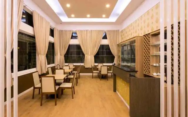 Gold Star Hotel Bao Loc