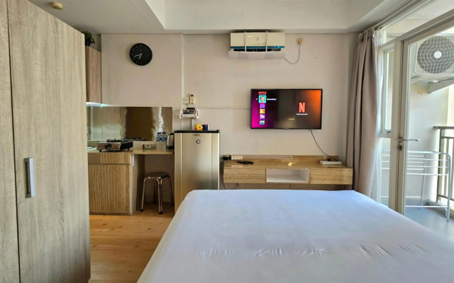 Studio17b Elpis Kemayoran Sunrise View Free Netflix, Disney Hotstar & PrimeVideo – Guest Rooms – Jakarta
