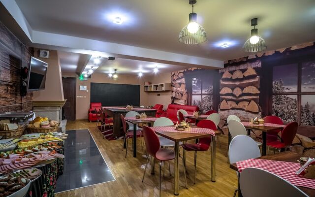 Aparthotel Delta Bialka