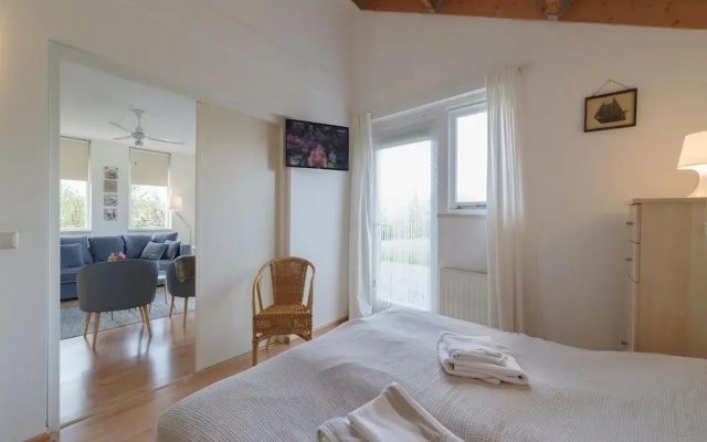 Spacious Holiday Home With Sauna Near Beach