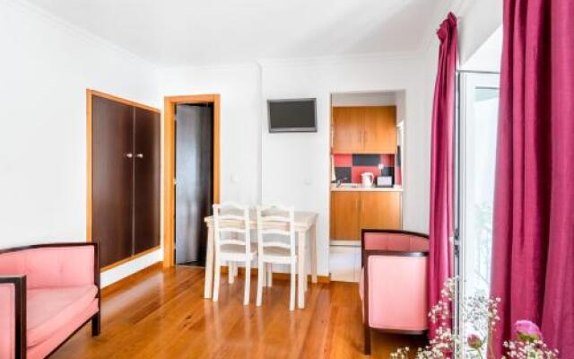 Pateo Santo Estevao-Self Catering Apartments