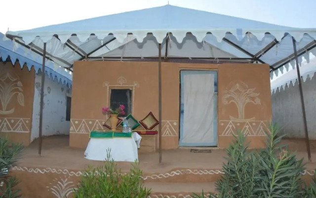 Golden Paradise Desert Resort