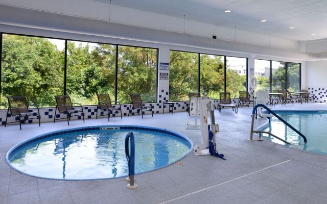 Holiday Inn Express Morgantown by IHG