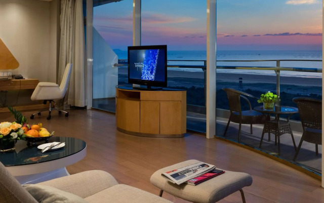 Wyndham Grand Qingdao