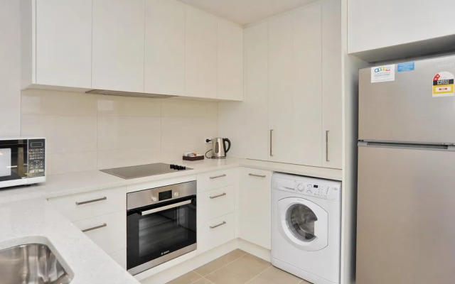 Madras St Apartments - City