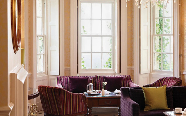 New House Country Hotel