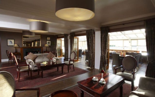 Buchanan Arms Hotel & Spa