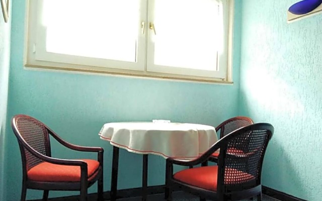 Hotel Yans