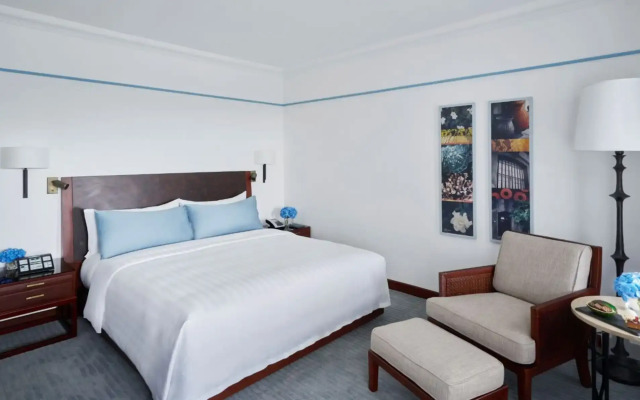 The Peninsula Manila