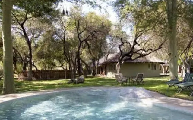 nDzuti Safari Camp
