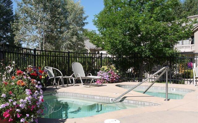 Ironwood Townhomes by Steamboat Resorts