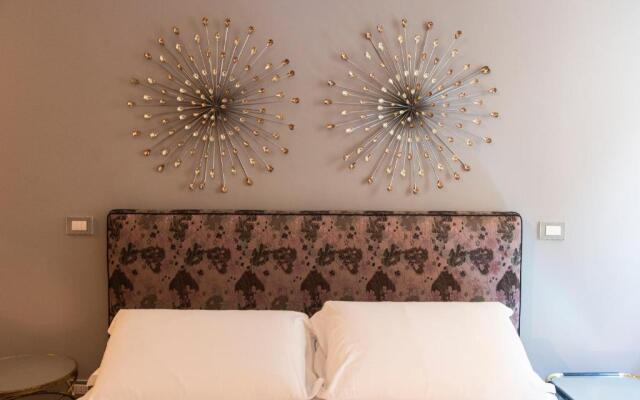 Ponte Vecchio Luxury And Stylish Apartment