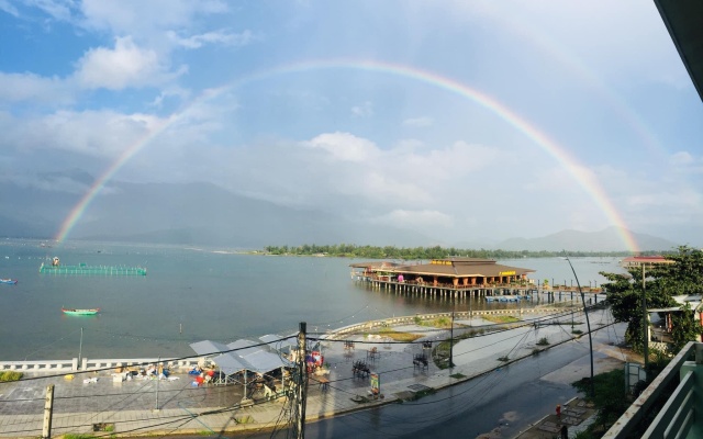 Cung Tuan Hotel – Outside – Hue