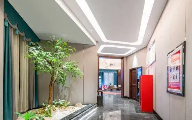 Fangcheng ZhongruiZhixuan Hotel