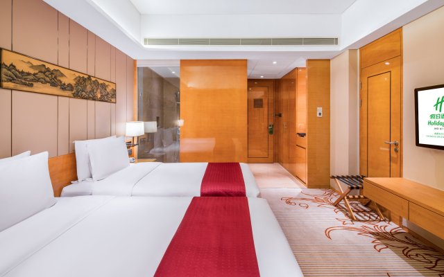 Holiday Inn Chengdu Oriental Plaza by IHG