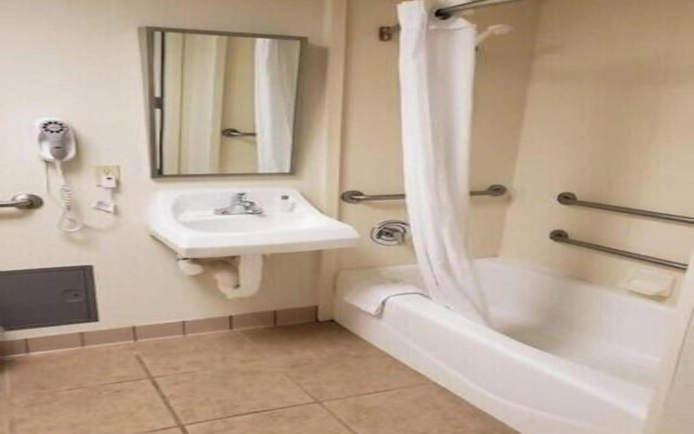 Motel 6 Hastings, NE