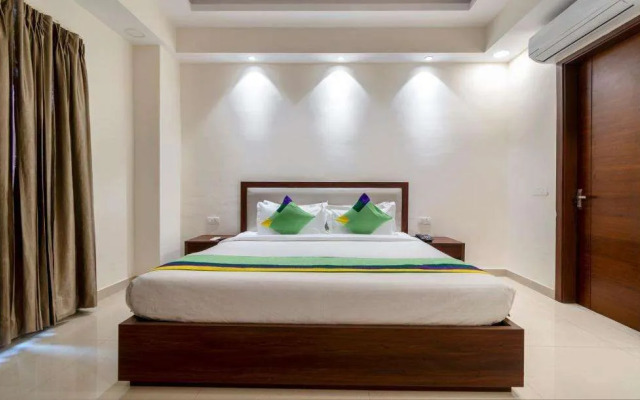 Treebo La Mirage Suite