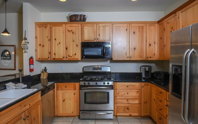 Ski Chalet 4 Bedroom Townhome