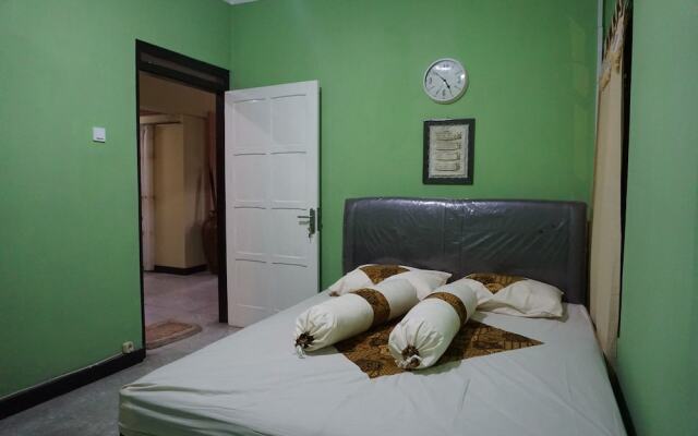 Kanti Kinasih Homestay by The Grand Java