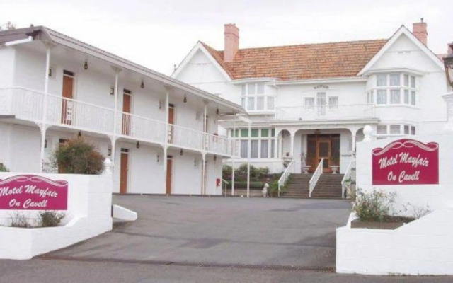 Motel Mayfair on Cavell