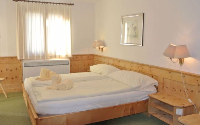 Apartment 348 Silvaplana-Surlej