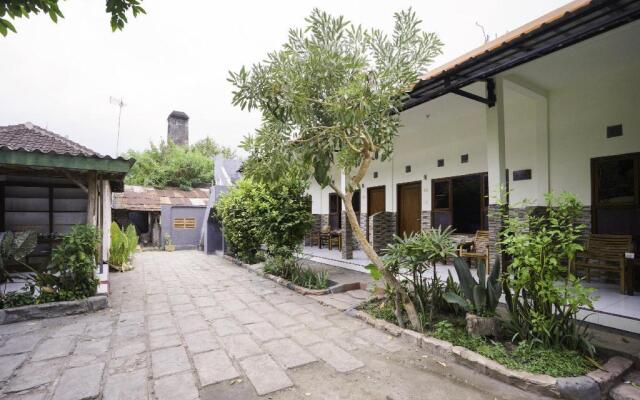 Hotel Tentrem Syariah Probolinggo RedPartner