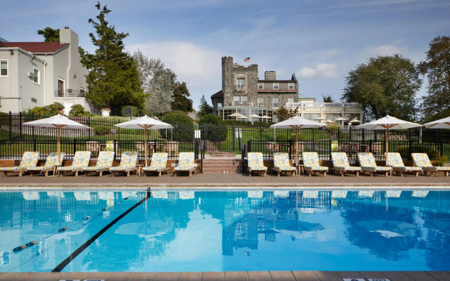 Tarrytown House Estate