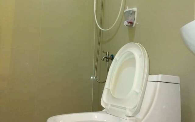 Queen Elena Hotel - Hostel