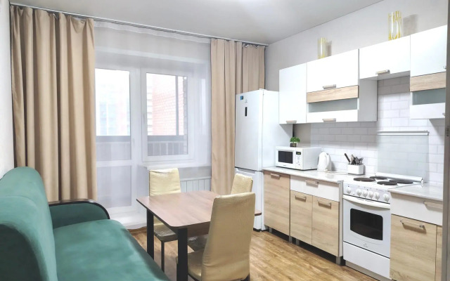 Апартаменты в микрорайоне Царский 13