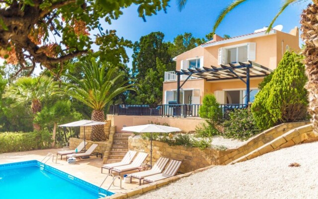 Villa Elena