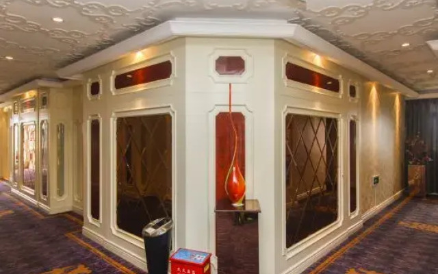 Jin'an Business Hotel